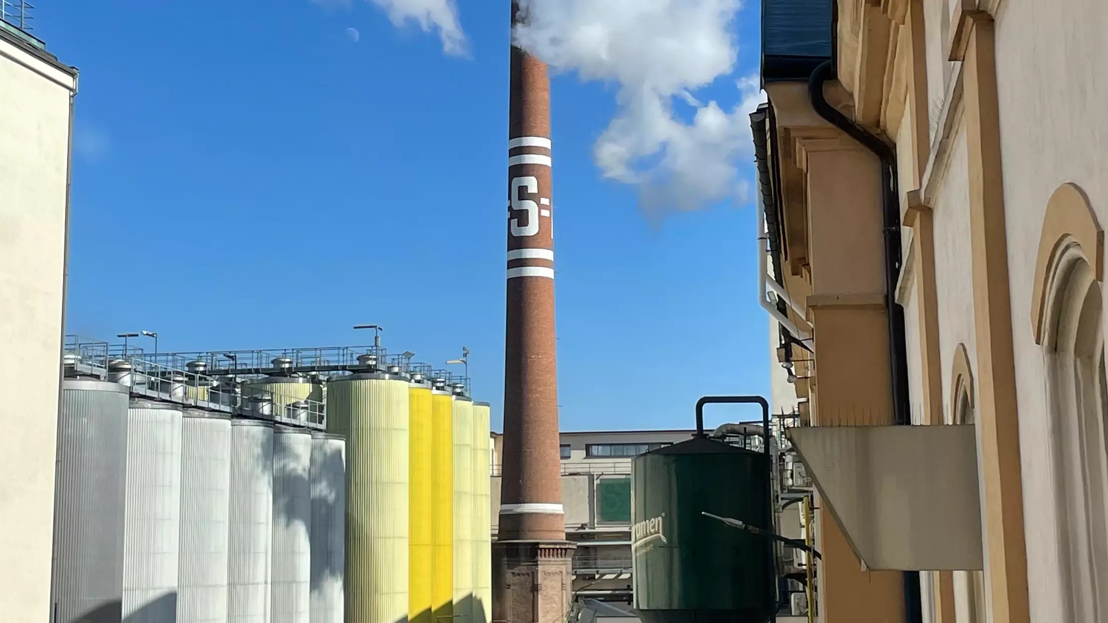 0ff6e9b8-ee59-4e83-82d3-577f3c27bf1d3