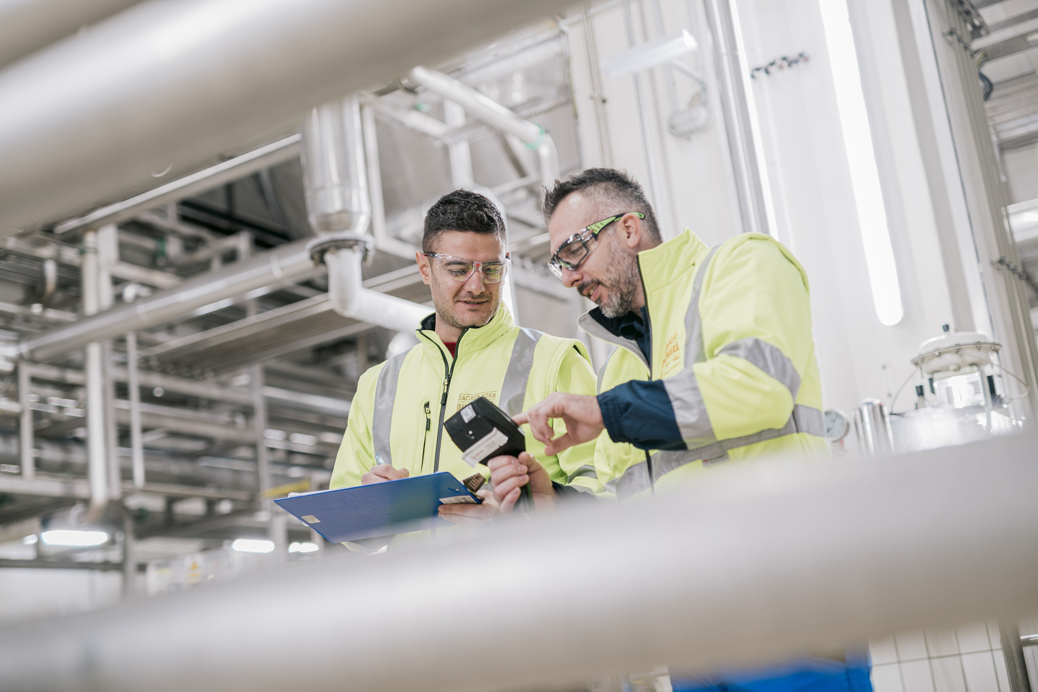 DSC4463_1_2_optimized_2500