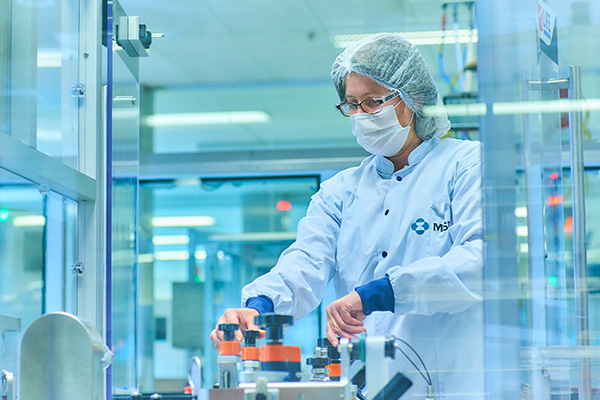 MSD_ManufacturingSupplyChain_600x400