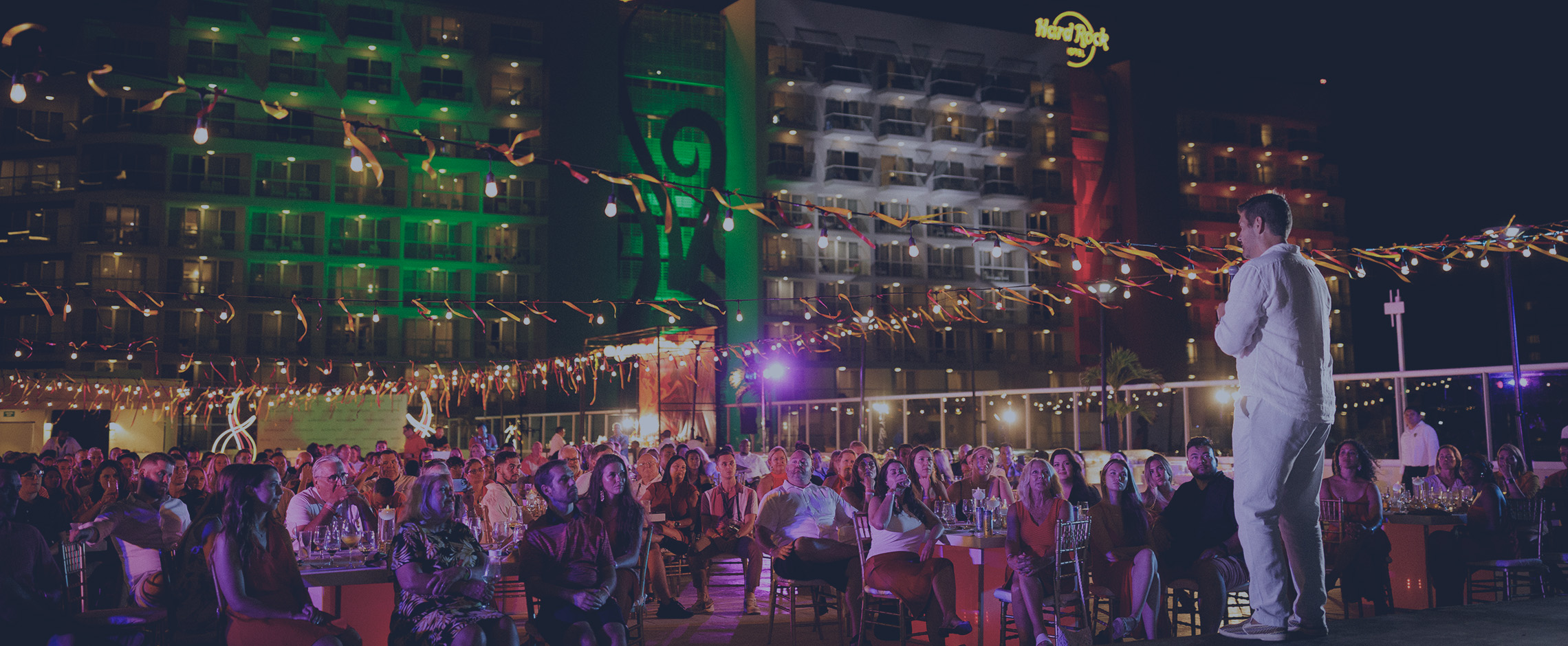 video_bg_cancunV3@2x