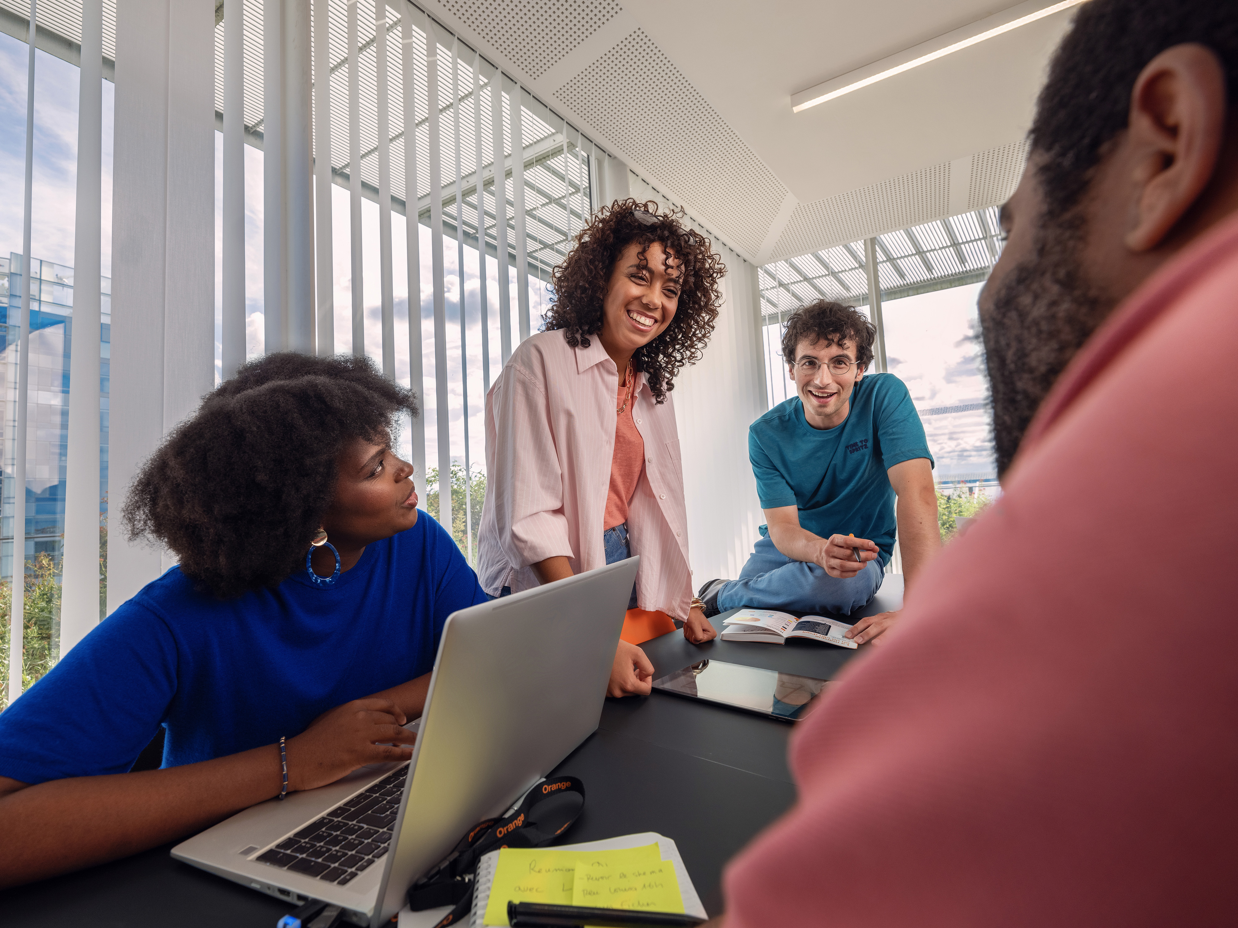 07_OPEN SPACE MEETING ROOM_TECH AMBITIOUS_0866