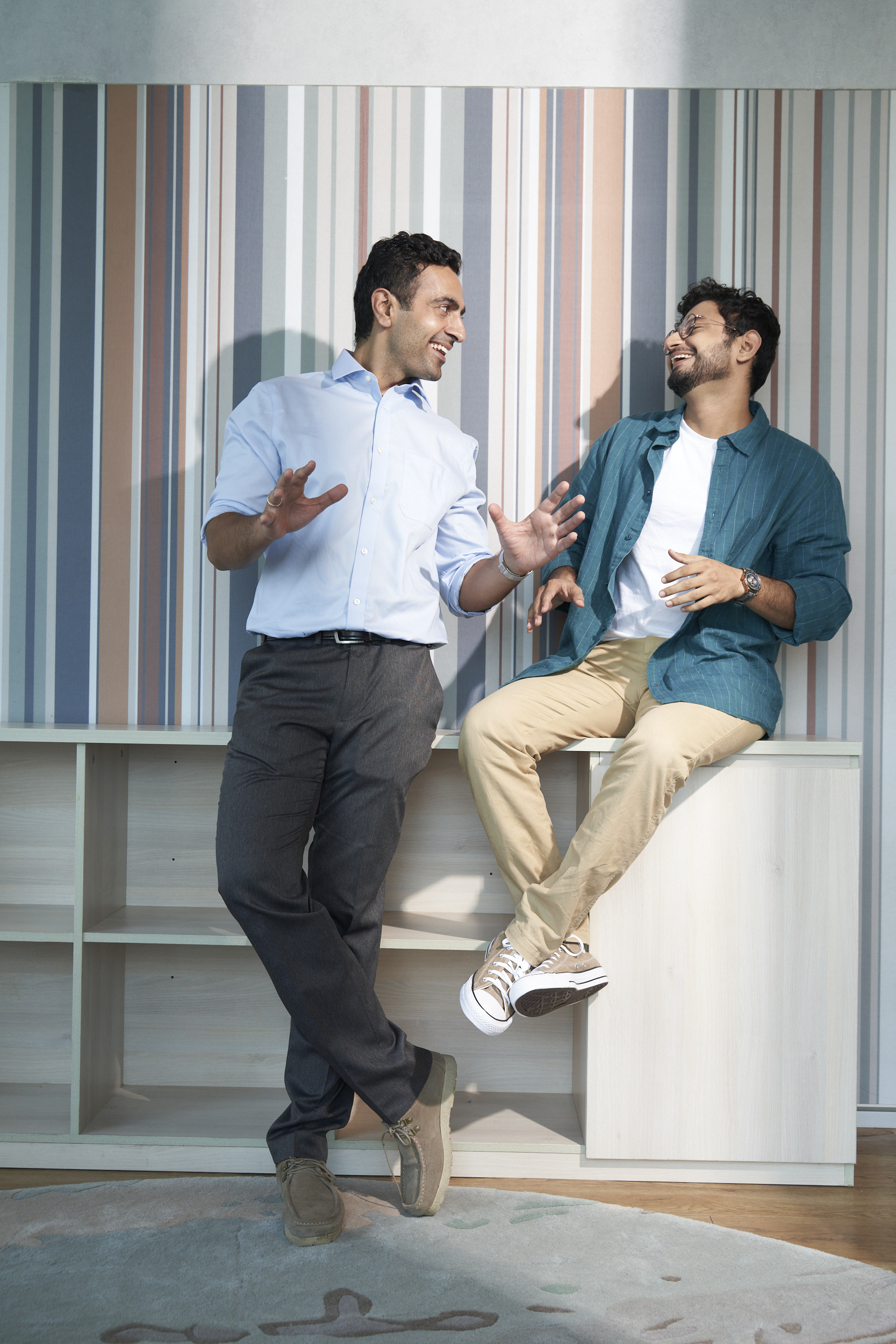 Two Orange colleagues chatting in a break area