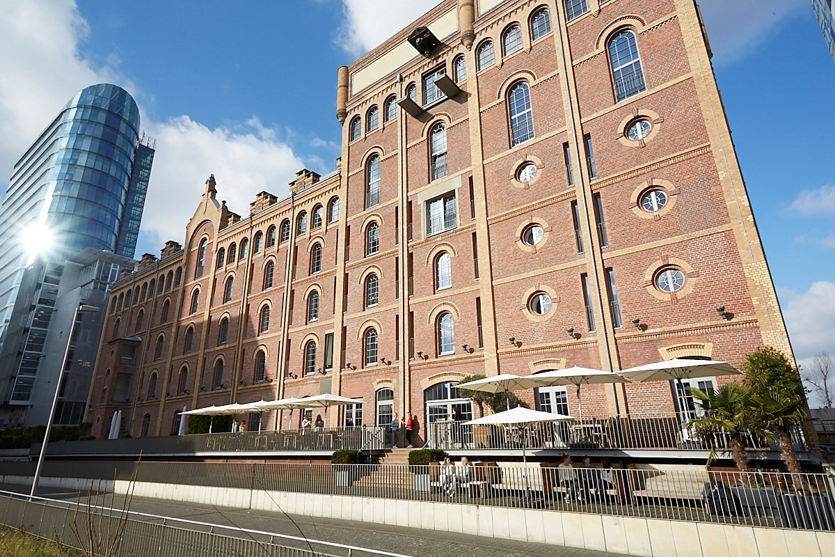 imgi_3_PVH_Headquarter_Düsseldorf_1