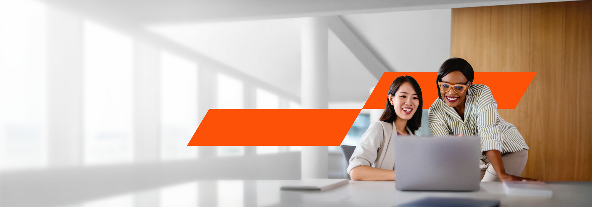 Focus_2000x700_Legal