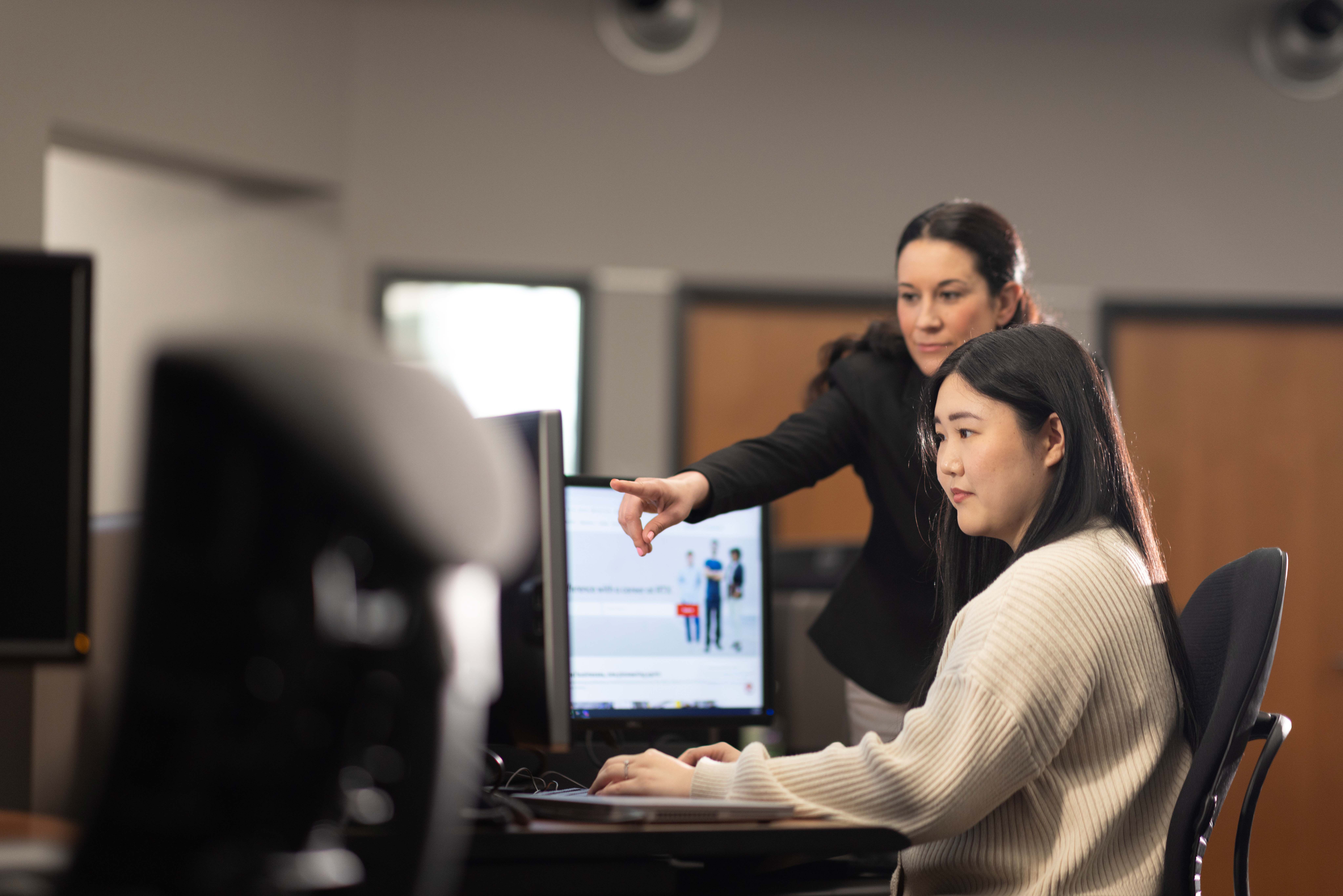 4537803-COL-Environmental-1880