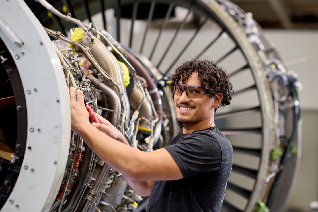 PW_RTX_TalentShoot_Look-5_00426