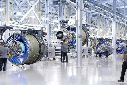 Pratt-Whitney-Canada-Mirabel-444x300