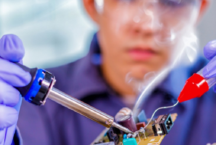 COLLINS AEROSPACE ENGINEER SALARY visual data 6