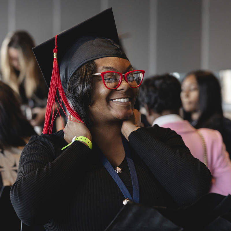 rocketcareers-photoedits-2025_0003s_0002_graduationceremony-20241023-034-nologos