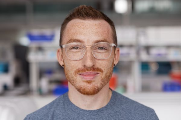 phenom-widget600x400px6