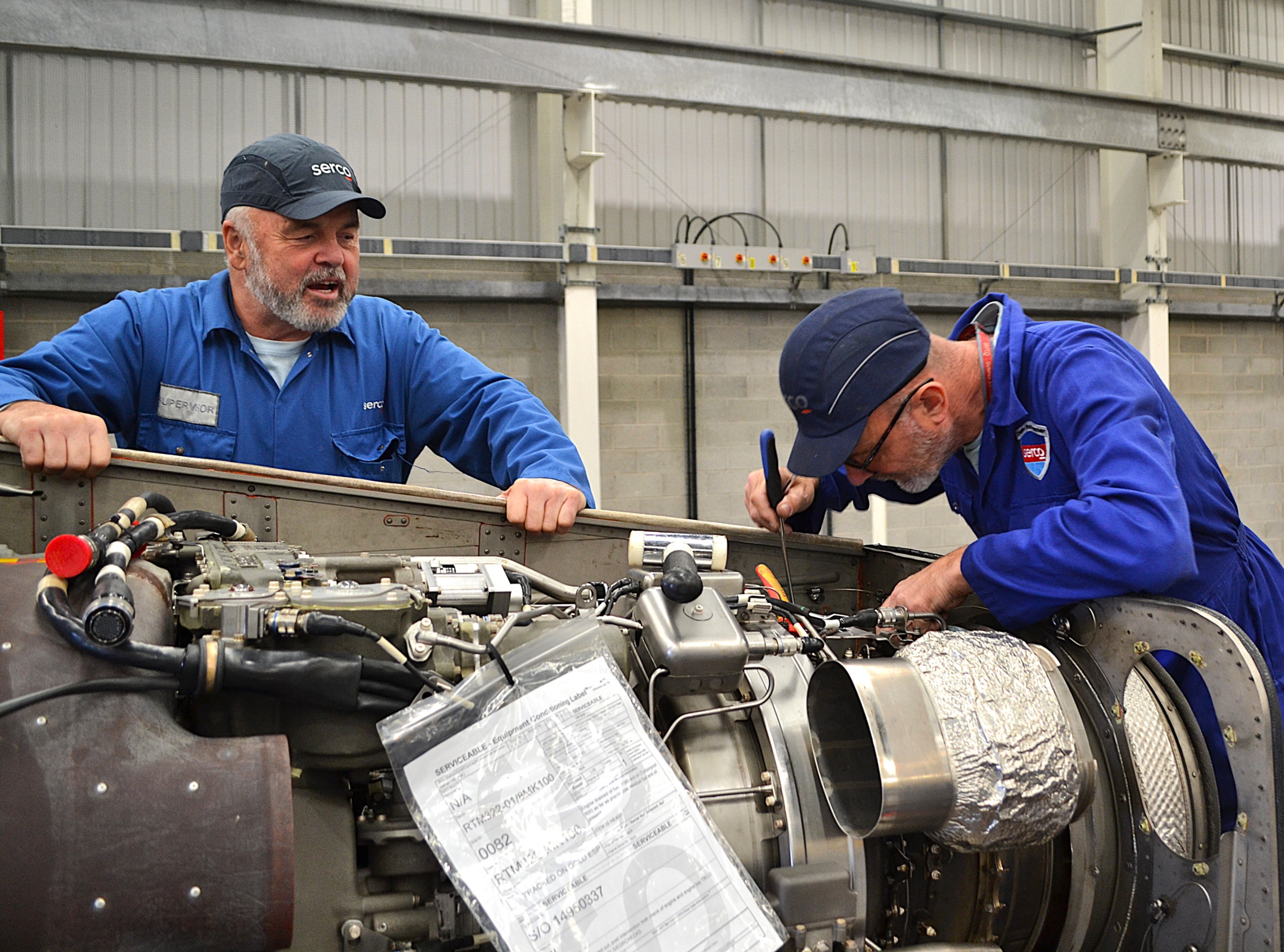 20250922-RNAS-Culdrose-Aircraft-Fitters-and-Supervisors-Team-Merlin-Helicopter-Defence-Steve-Roger
