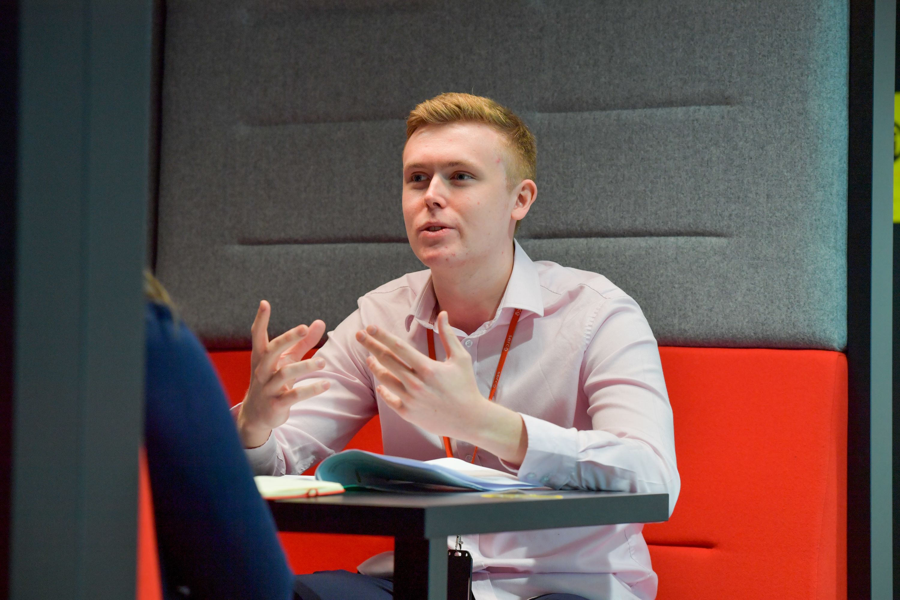 7686_12_05_2021_GraduatesinHookOffice