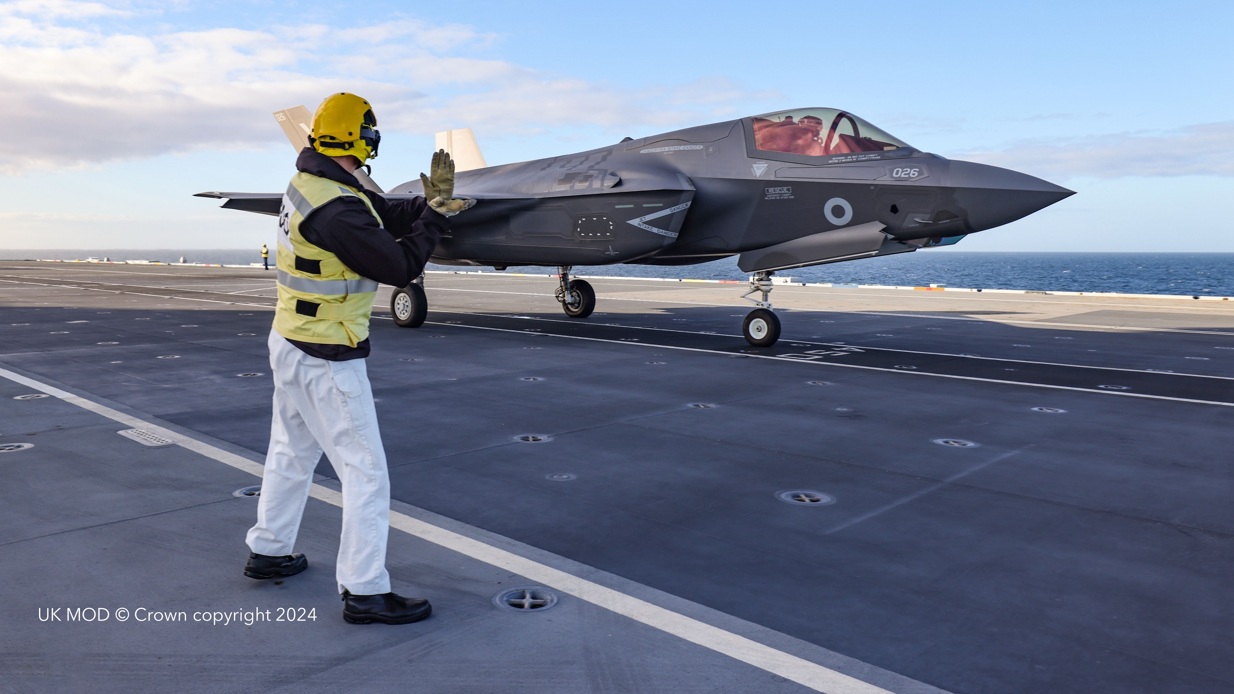 F-35BLightningJet-FLEET-20241023-ZI0025-018-MODCrownCopyright