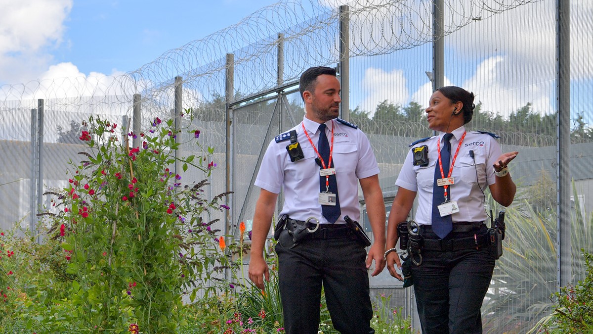 hmp-ashfield-colleagues-in-grounds-prison-officer-pco-1200X675