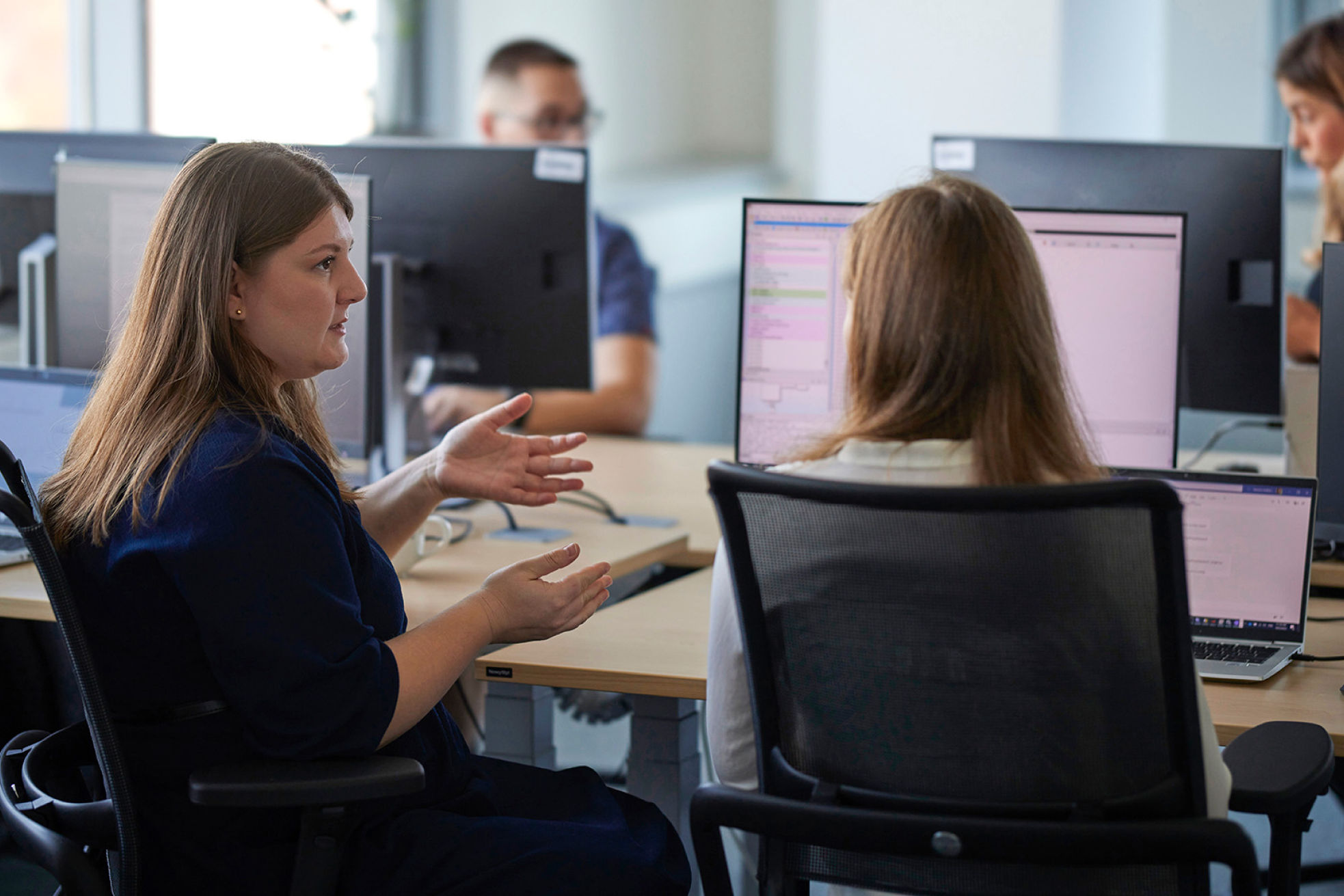 Partage de l’équipe de cybersécurité Healthineers au bureau