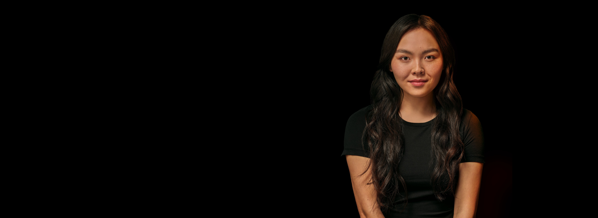 Small-72DPI-CCwomanBolor02IMAGE26_1920x700