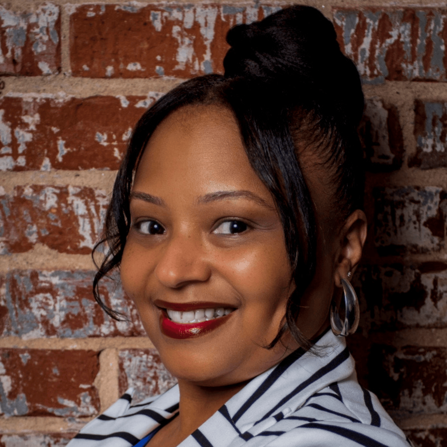 Renea-Disher_1x1