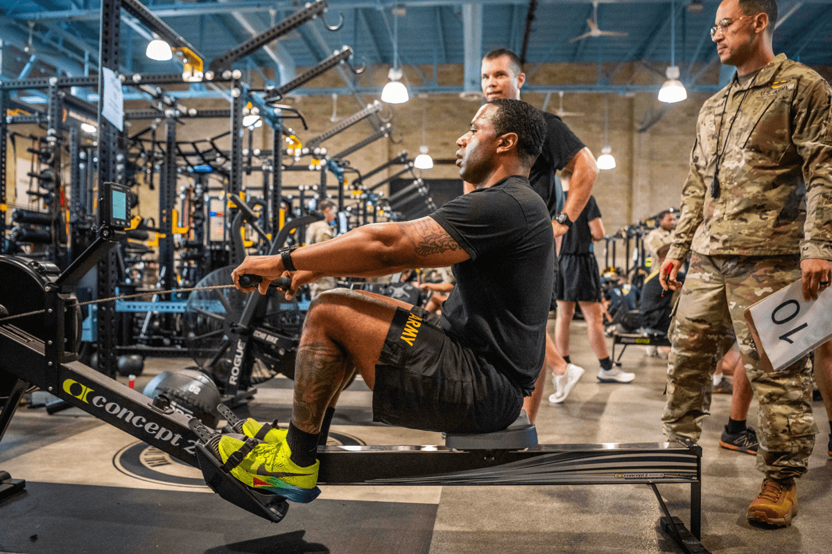 h2f-army-soldier-row-machine