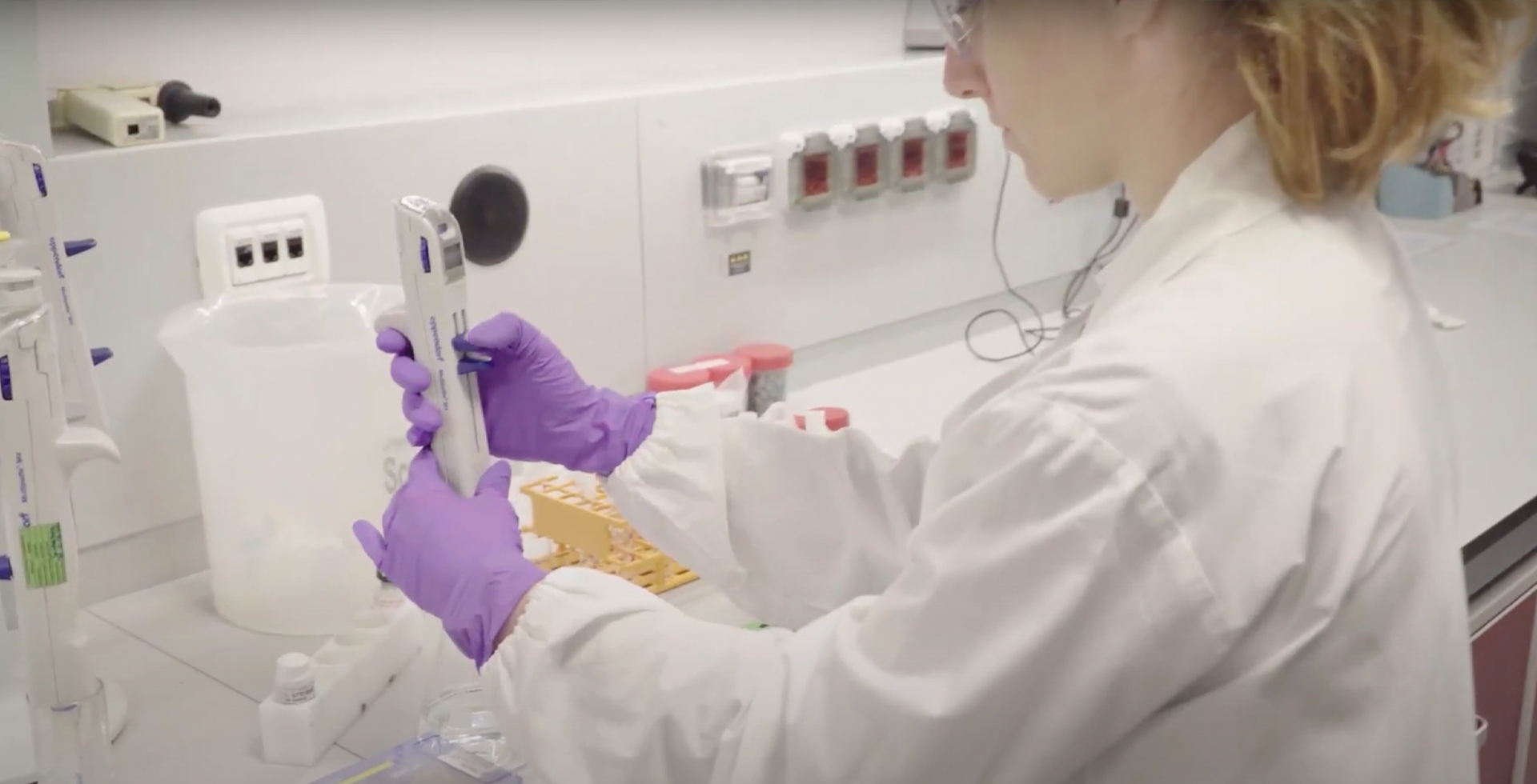 Home - Curium Pharma, image size:1920x980