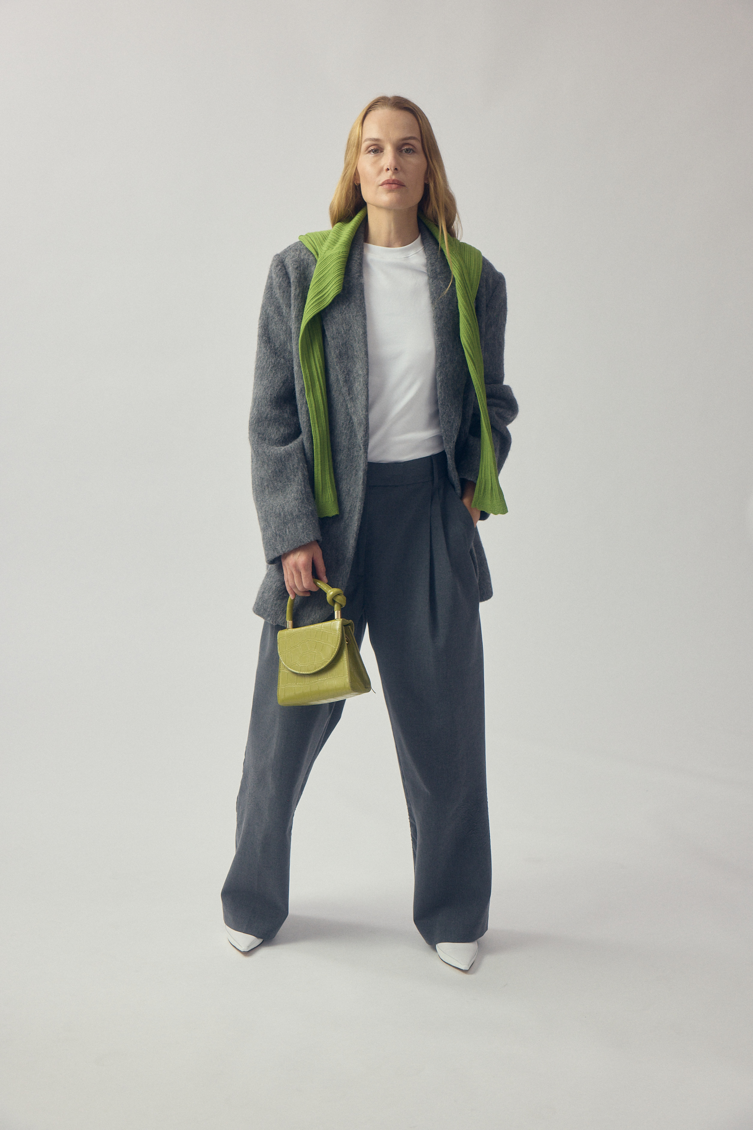 SHOT15_DAYTONIGHTSUITING_0890