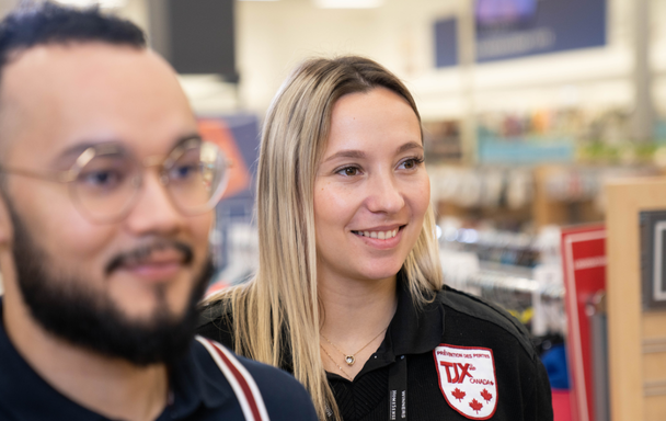 Vidéo sur le rôle en prévention des pertes – Agent(e) de sécurité en uniforme