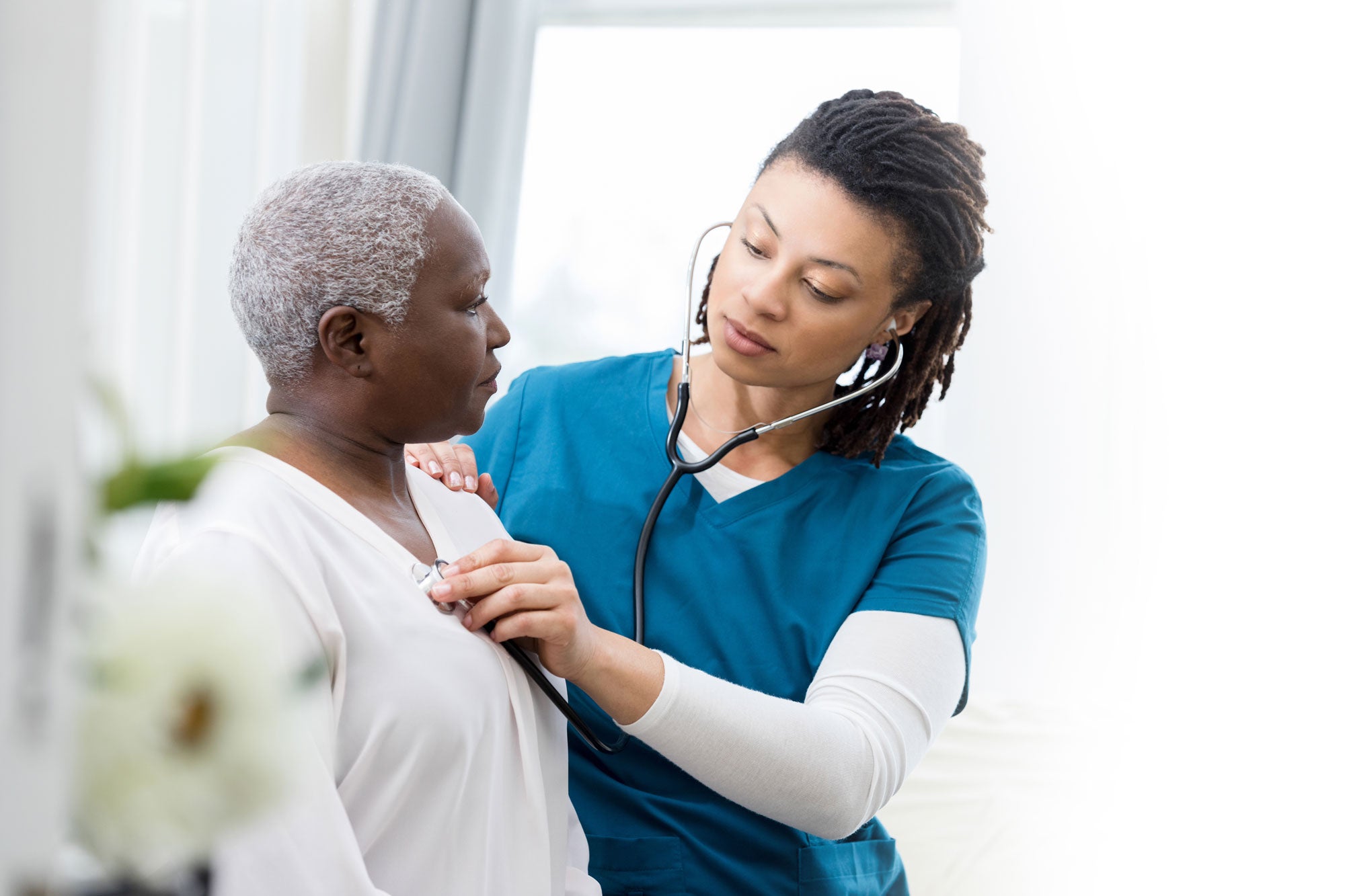 1766006766049_ma-with-adult-patient