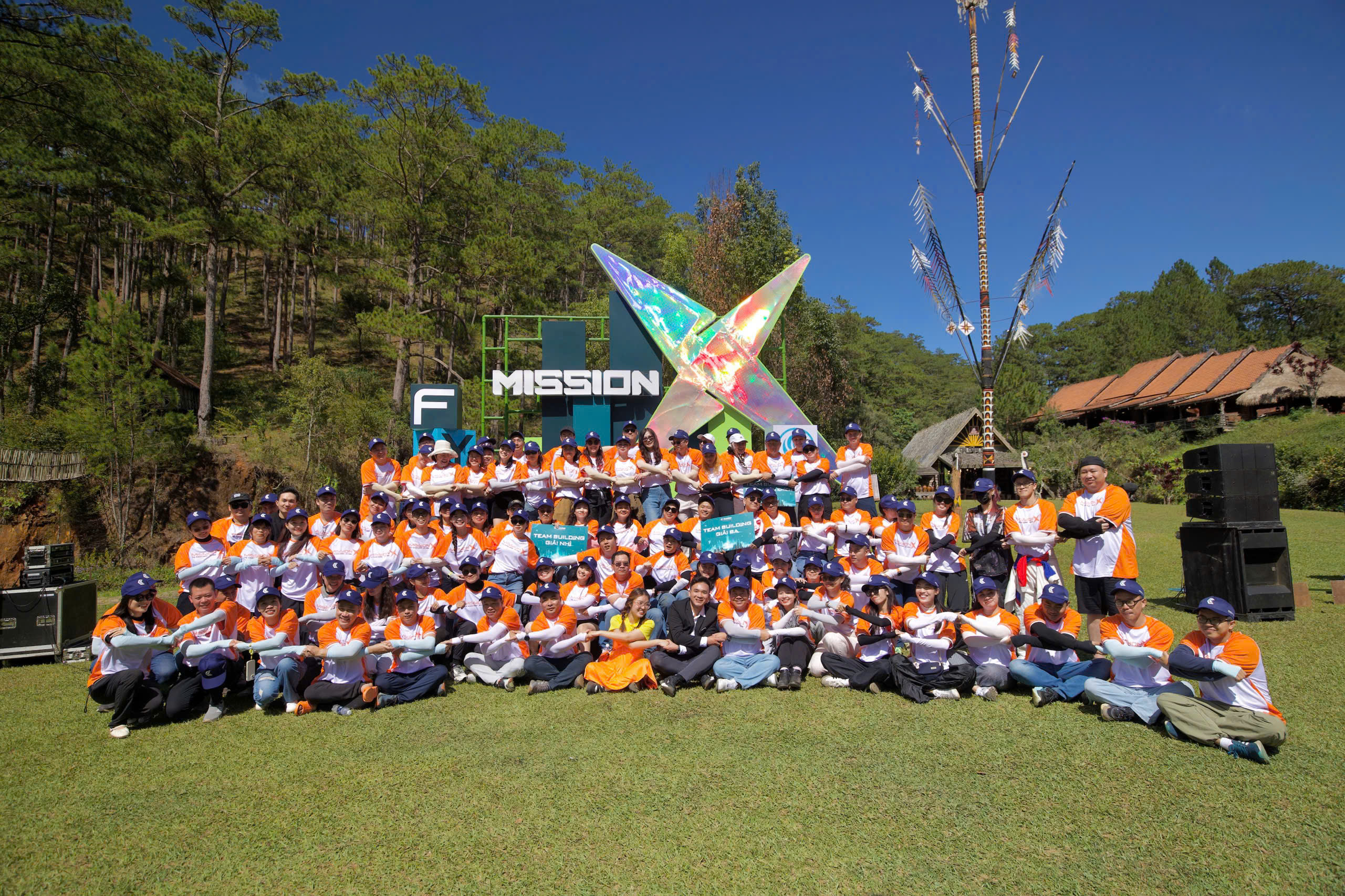 1e5014a23caab2f4ebbb_HoangNguyen