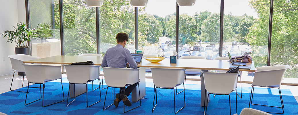 Unum Employee working