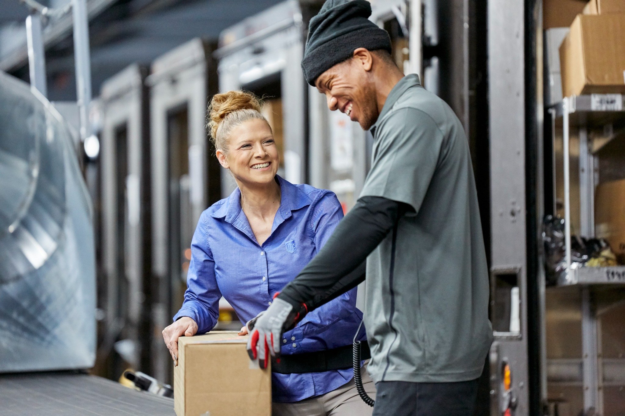 WW_ScottAreman_UPS_SuperUPSers_JenniferPollreis_0102_compressed