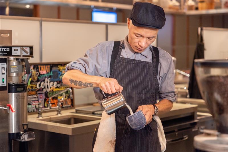 2023_10_04_08-57-43_AB8A6629-ResizeforSocialMedia