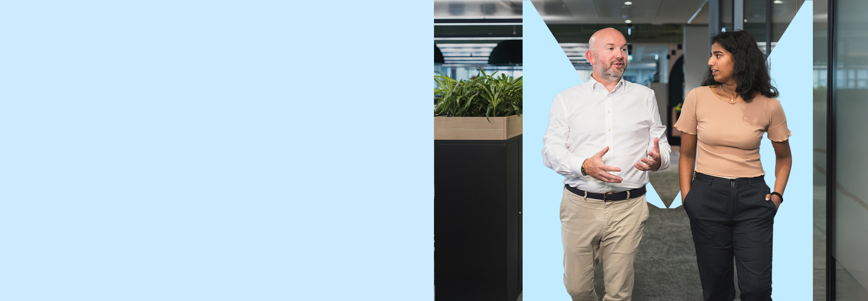 careers-london-customer-service-man-and-women-walking-hero-2880x1000