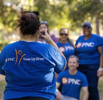 PNC Grow Up Great Employee Volunteerism