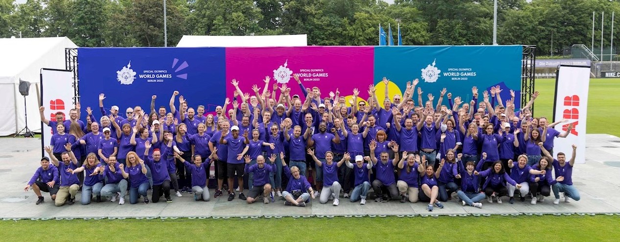 Die vergangene Woche hat mich nachhaltig beeindruckt. Es hat mich sehr bewegt, mit welcher Freude und Energie die Athletinnen und Athleten ihre Wettkämpfe bestritten – und mit welchem Engagement und Teamgeist unsere Volunteers sich eingesetzt haben, um den Sportlerinnen und Sportlern eine unbeschwerte und unvergessliche Zeit zu ermöglichen...