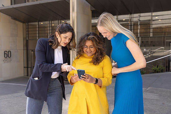 ANZ_-_Sophia_Kent2C_Anj_Narendra_26_Alice_Weller