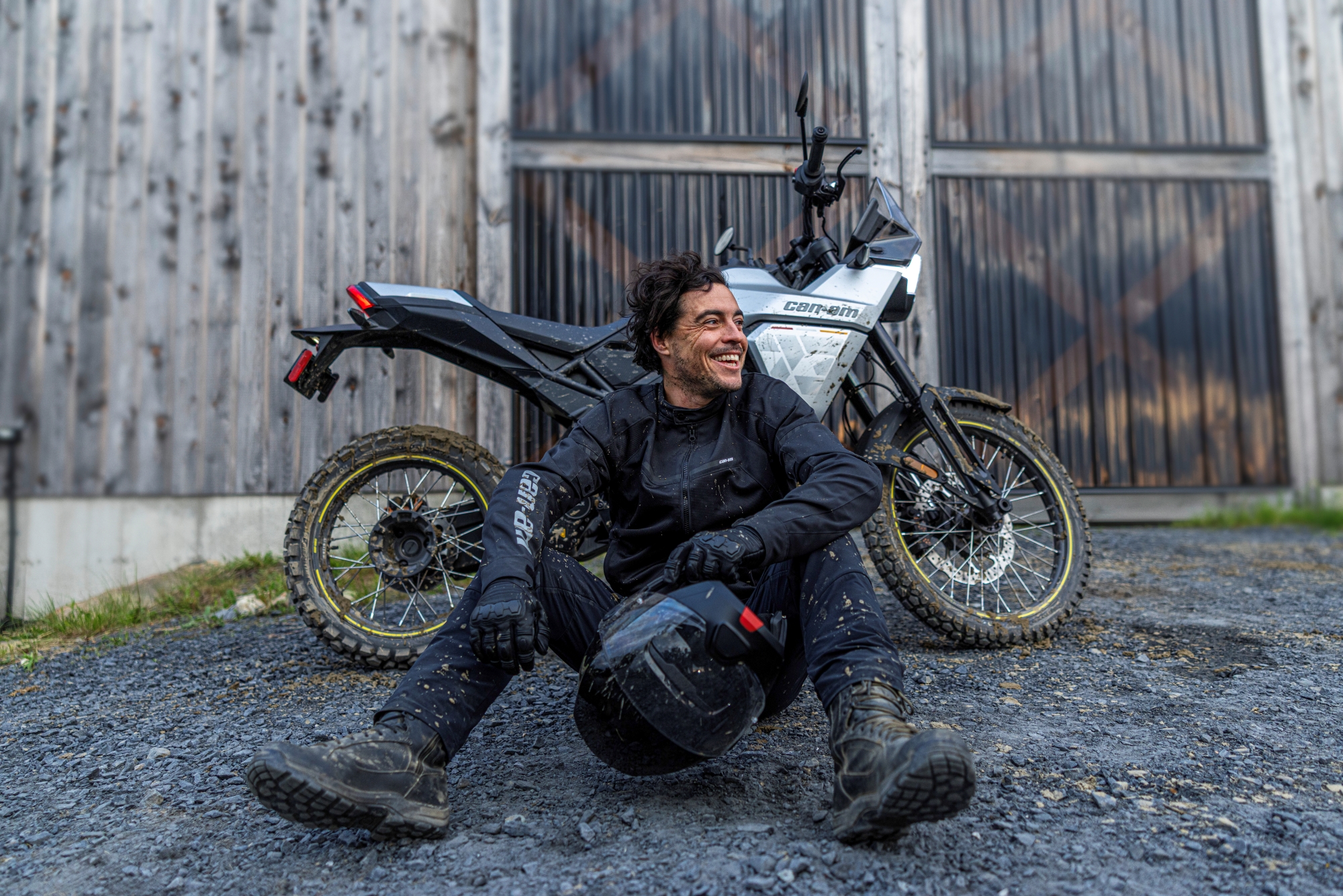 BRP-MY26-ONRD-2W-Still-04