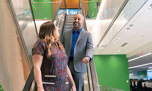 2-JustinandAlexa-escalator-crop
