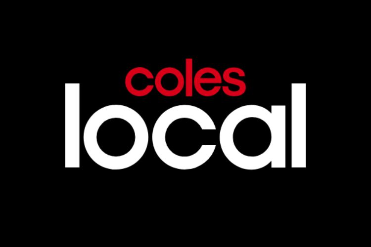 Coles team member picking up her child as he places his backpack in the boot of the car 