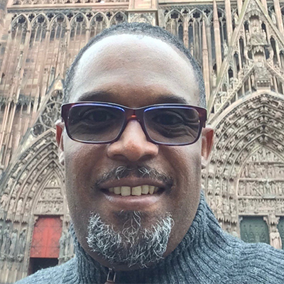 PT_People_derek_400x400