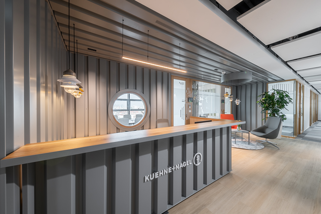 KUEHNENAGEL_Bratislavanew