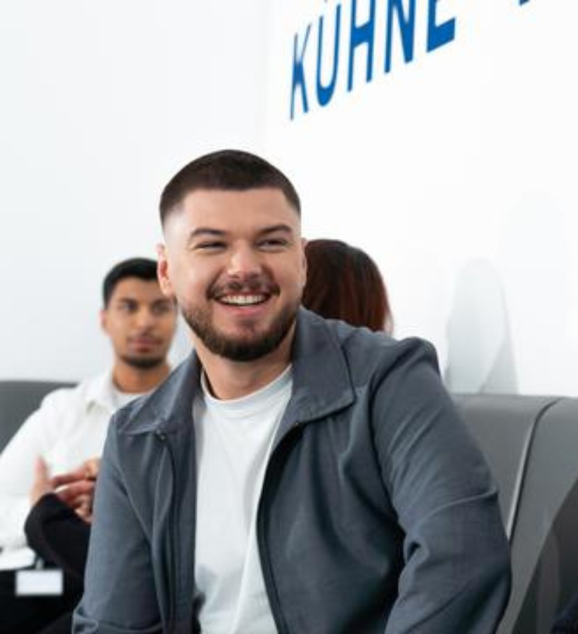 Kuehne+Nagel Employee