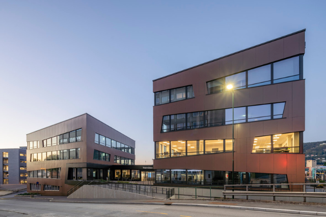 Untitleddesign-2025-06-06T215153.470