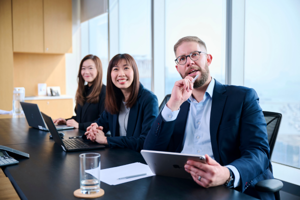 KN Employees in China