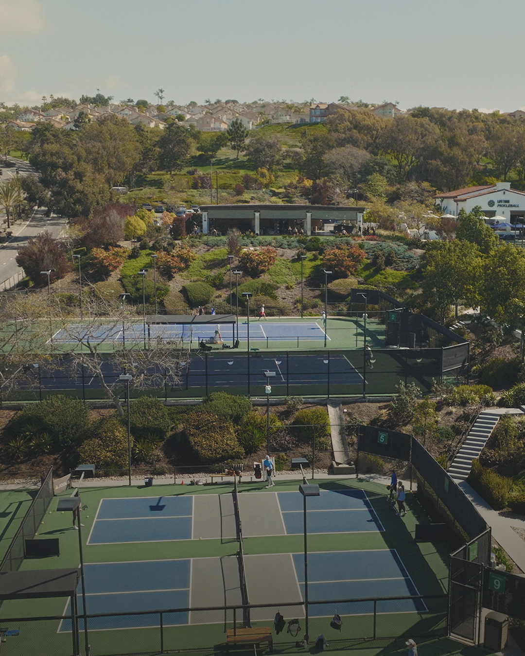 LifeTime_HeroFilm_1080x1350px_NOTEXT_150dpi