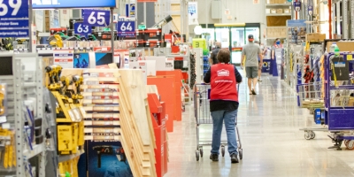 3 Perspectives on Merchandising Careers at Lowe's