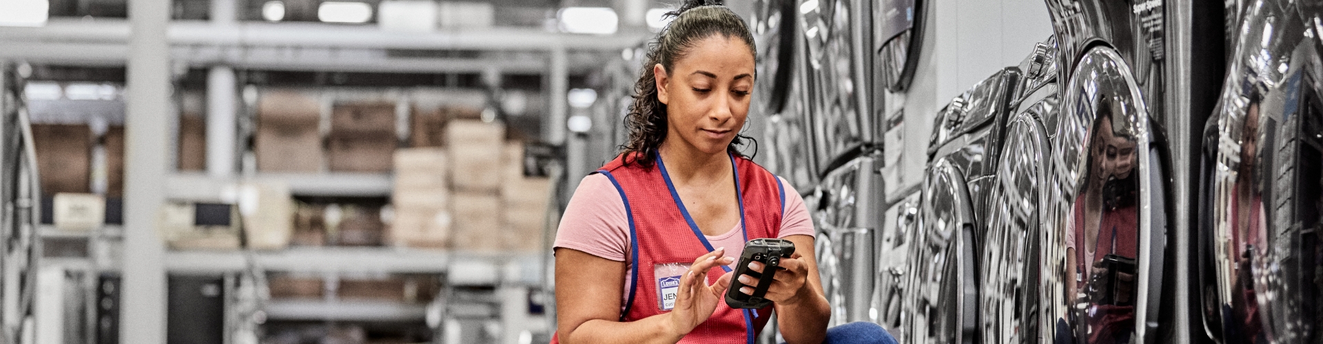 Sales specialist working in appliances