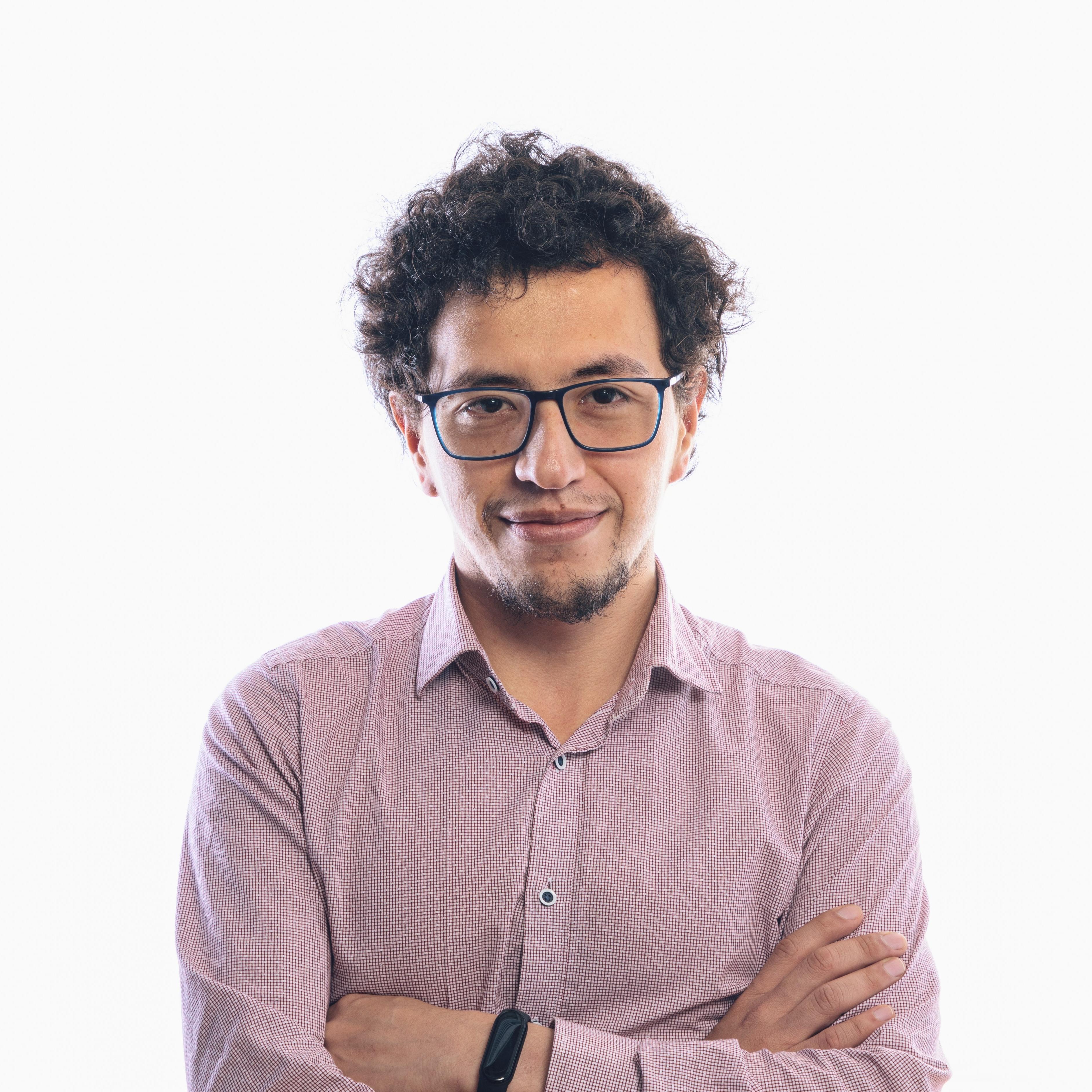 Luis - General Sales Support