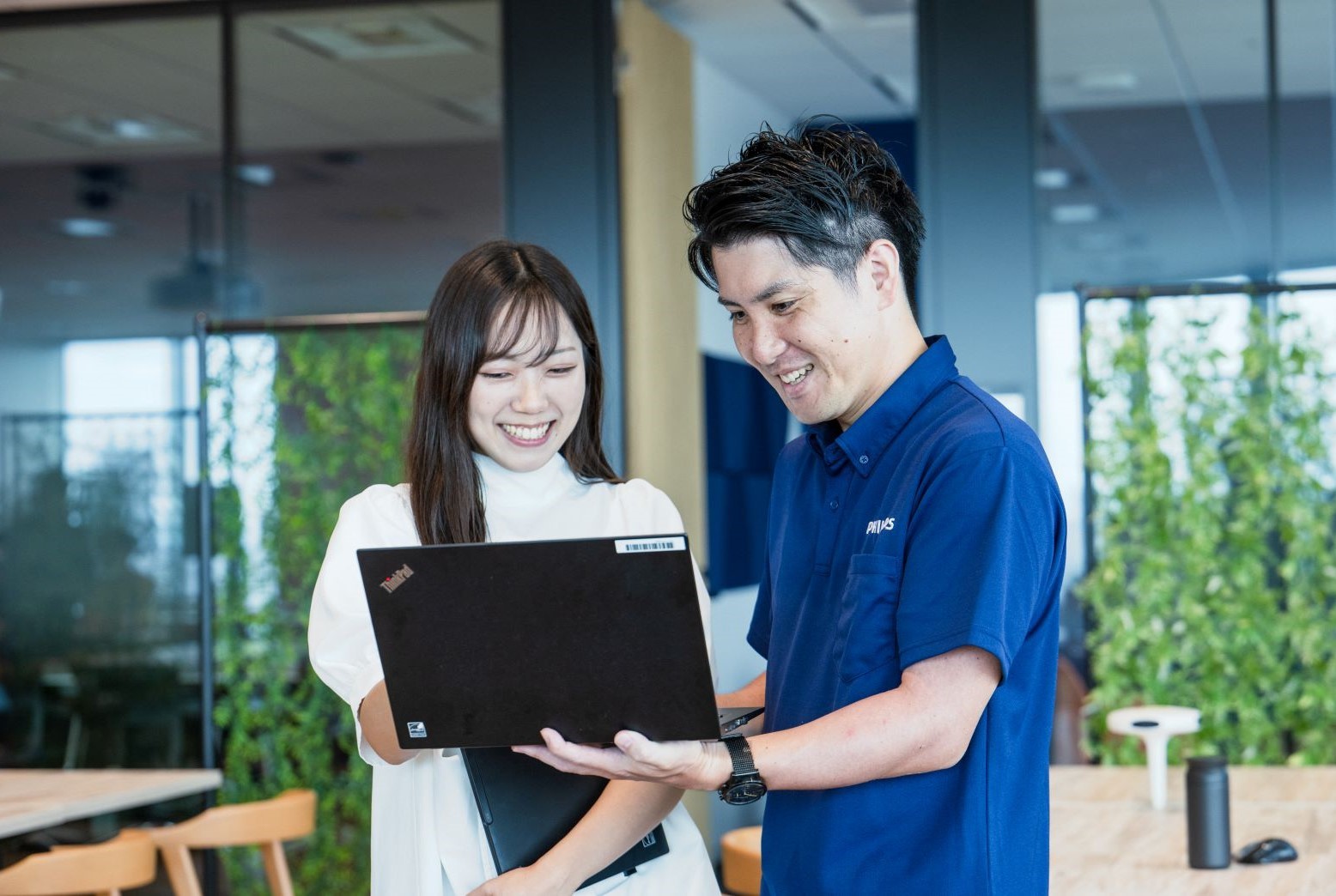 Diversity and inclusion at Philips. Two partners with their child