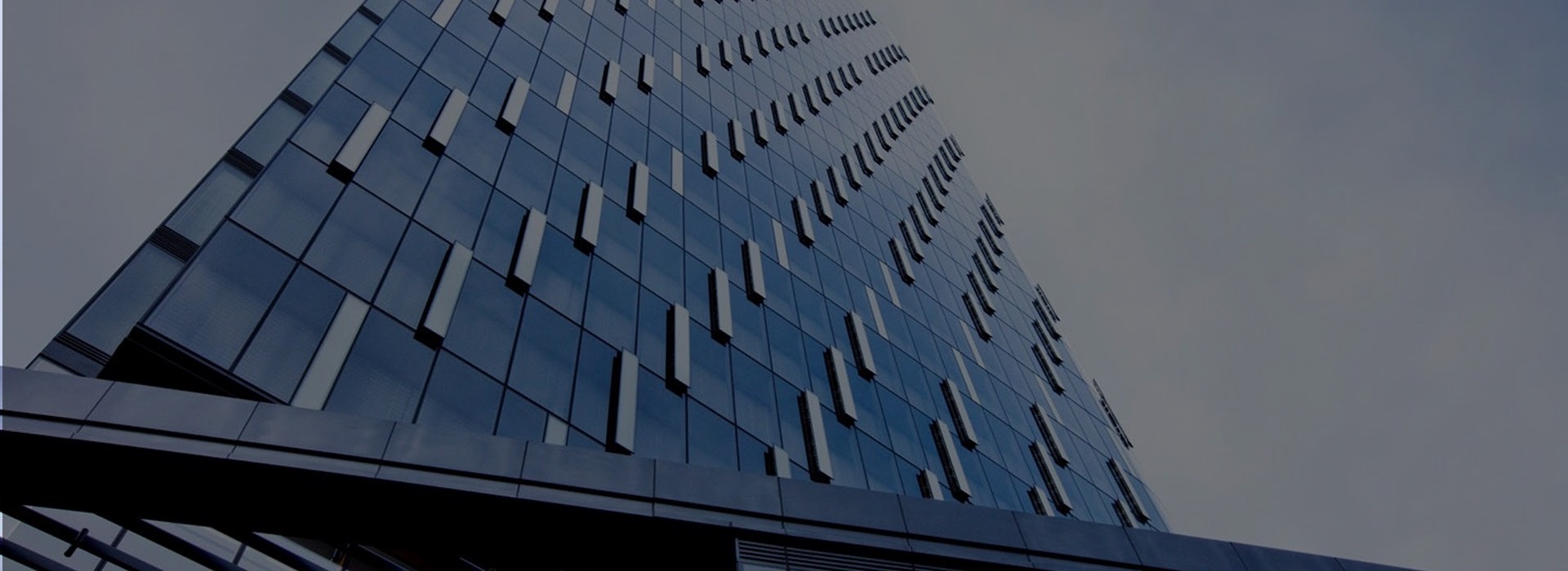 Upward view of PNC Tower from street
