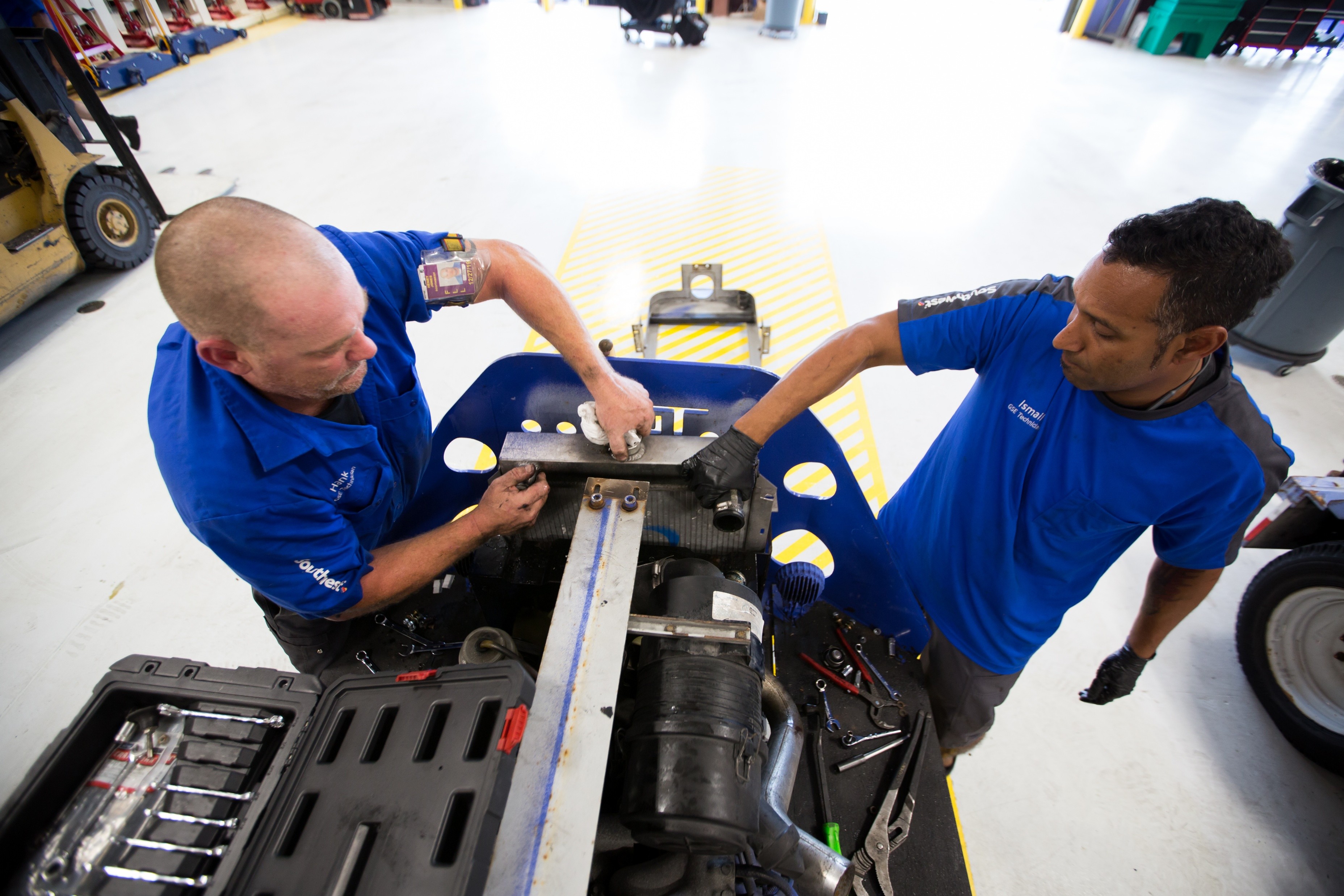 ground-support-equipment-technician-workgroup-southwest