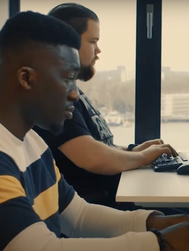 customer-service-slider3